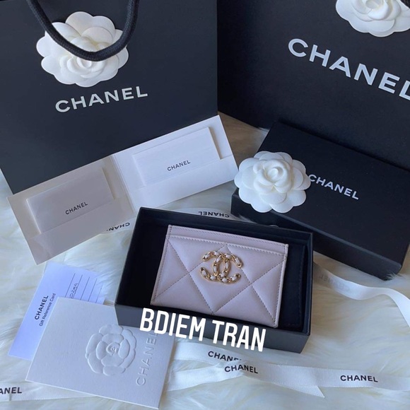 Chanel Cardholder - Picture 3 of 6